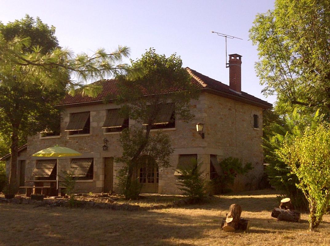 5 bedroom maison in Montsales, Aveyron, France