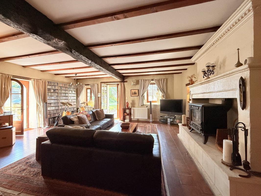 6 bedroom maison in Verteillac, Dordogne, France