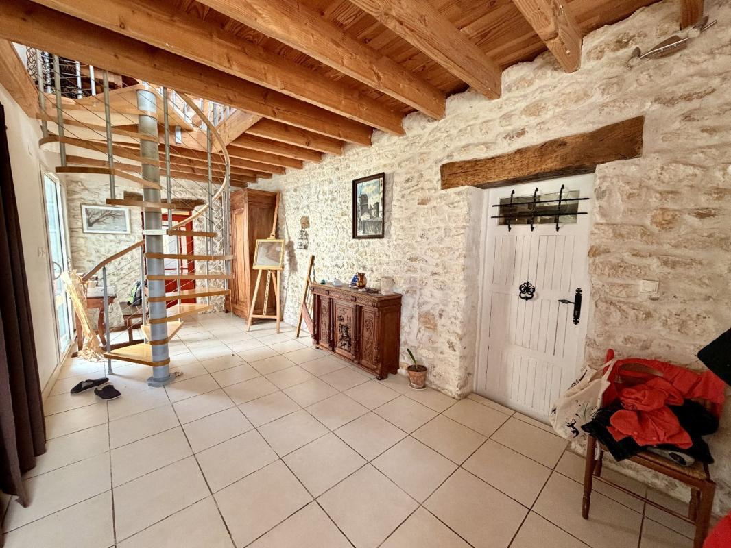6 bedroom propriete in Meursac, Charente-Maritime, France