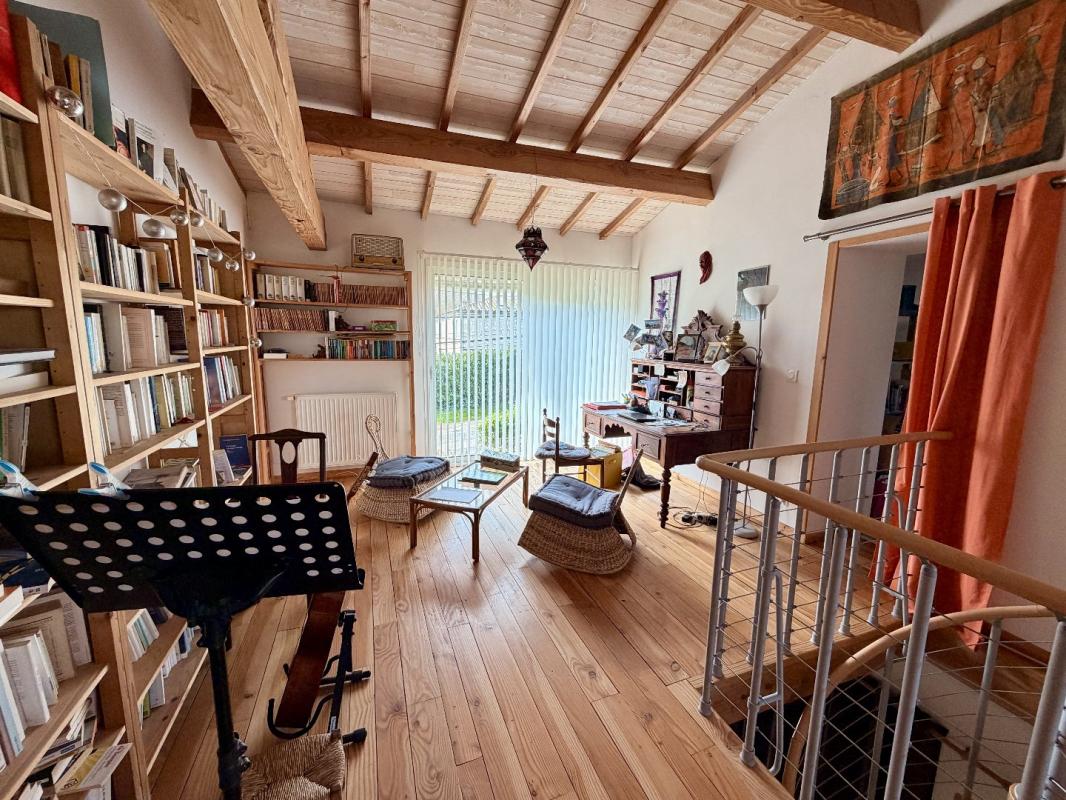 6 bedroom propriete in Meursac, Charente-Maritime, France