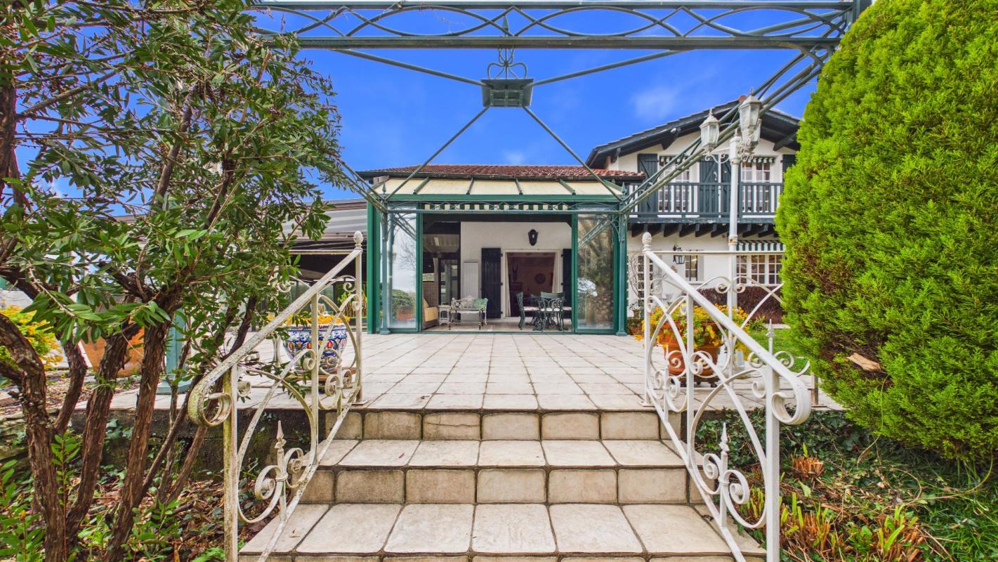 5 bedroom maison in Arbonne, Pyrénées-Atlantiques, France