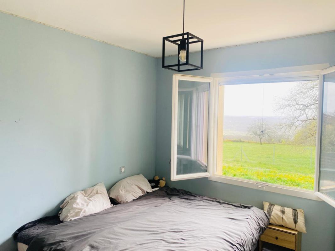 4 bedroom maison in Vers, Lot, France