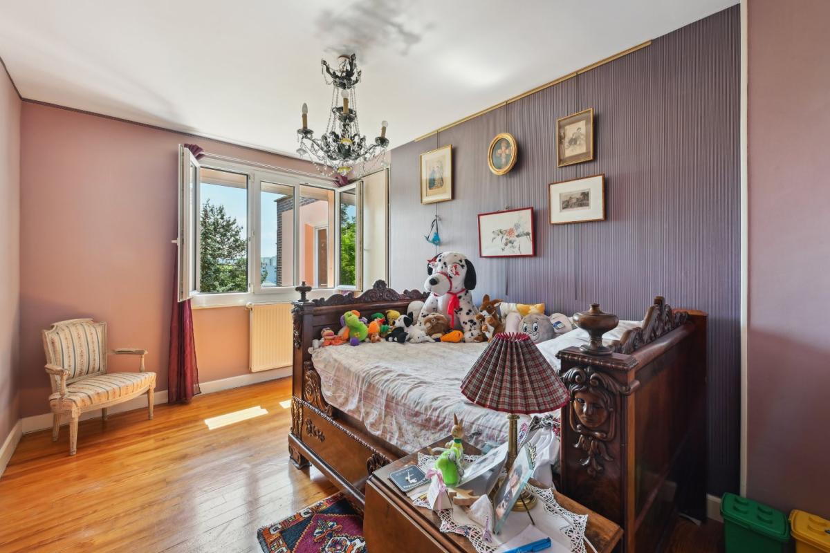 5 bedroom maison in Saint-germain-en-laye, Yvelines, France