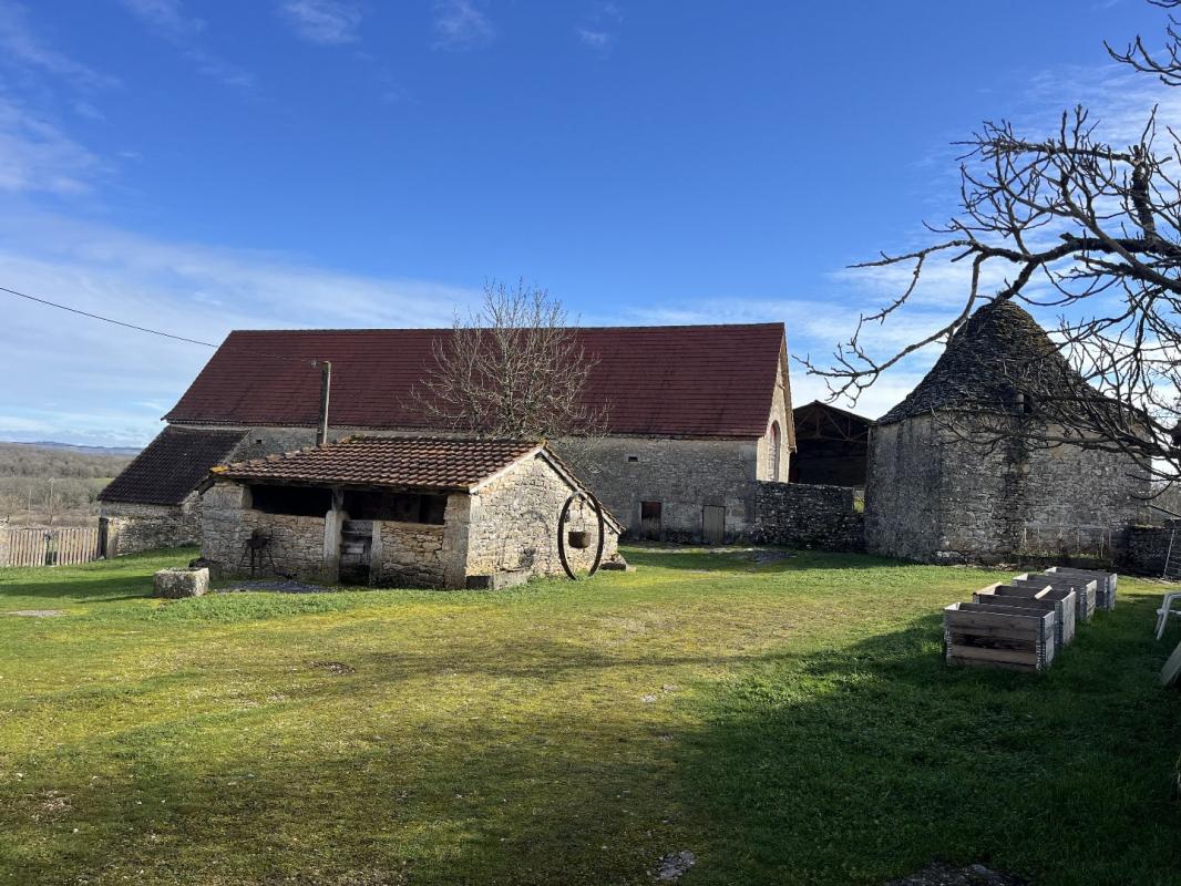 2 bedroom corps de ferme in Livernon, Lot, France