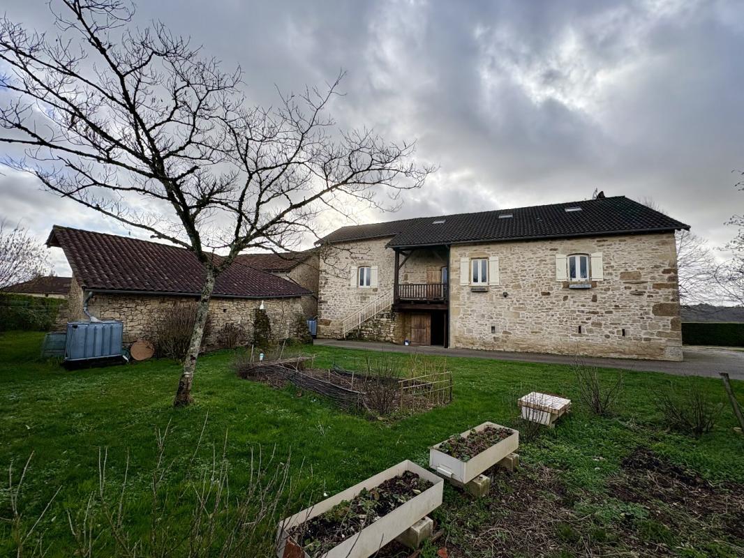 6 bedroom maison en pierres in Saint Felix, Lot, France