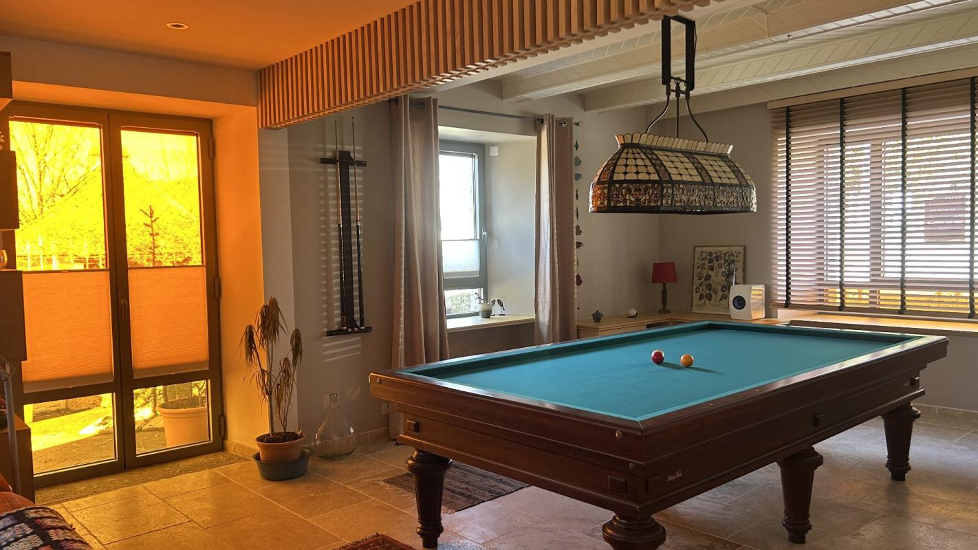 4 bedroom maison in Sainte Genevieve Sur Argence, Aveyron, France