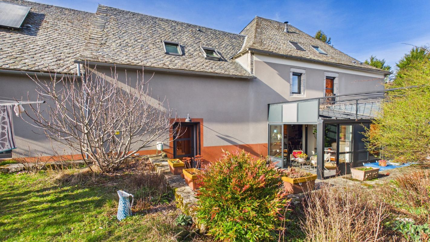 4 bedroom maison in Sainte Genevieve Sur Argence, Aveyron, France