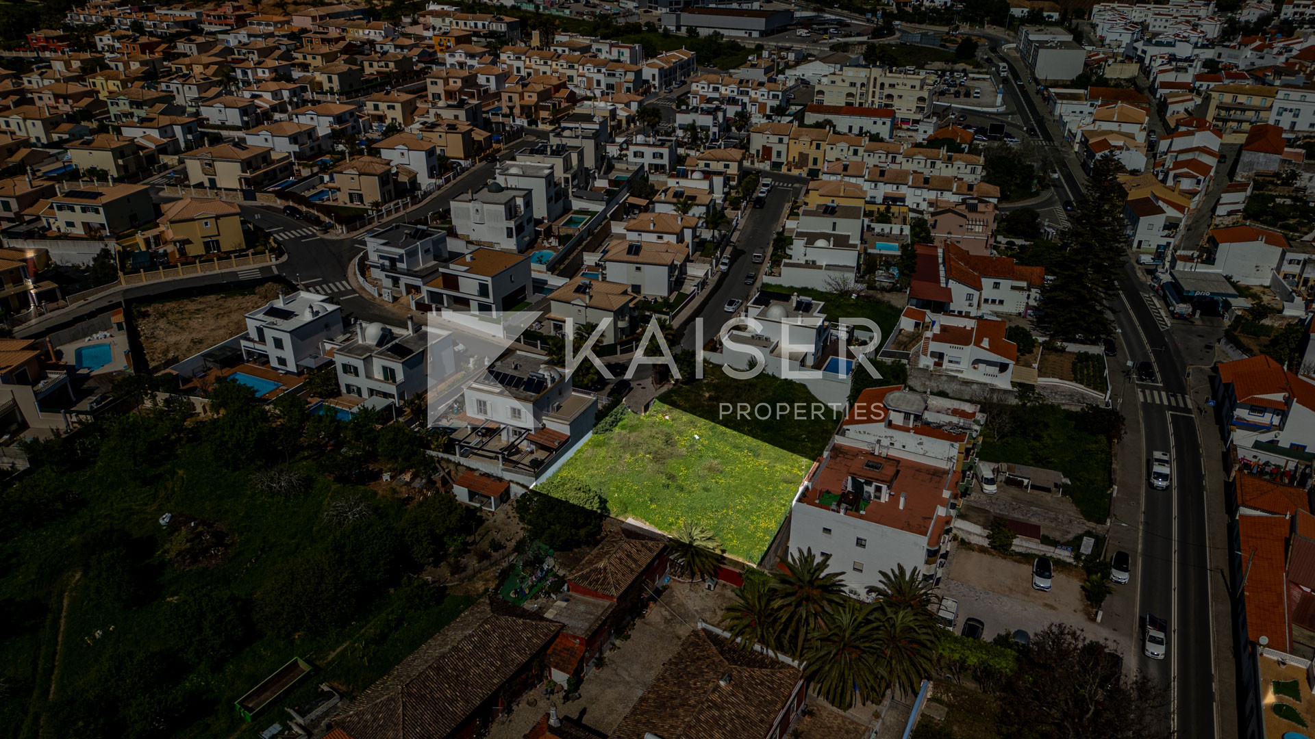 Plot house in Alcantarilha, Portugal – KP1333