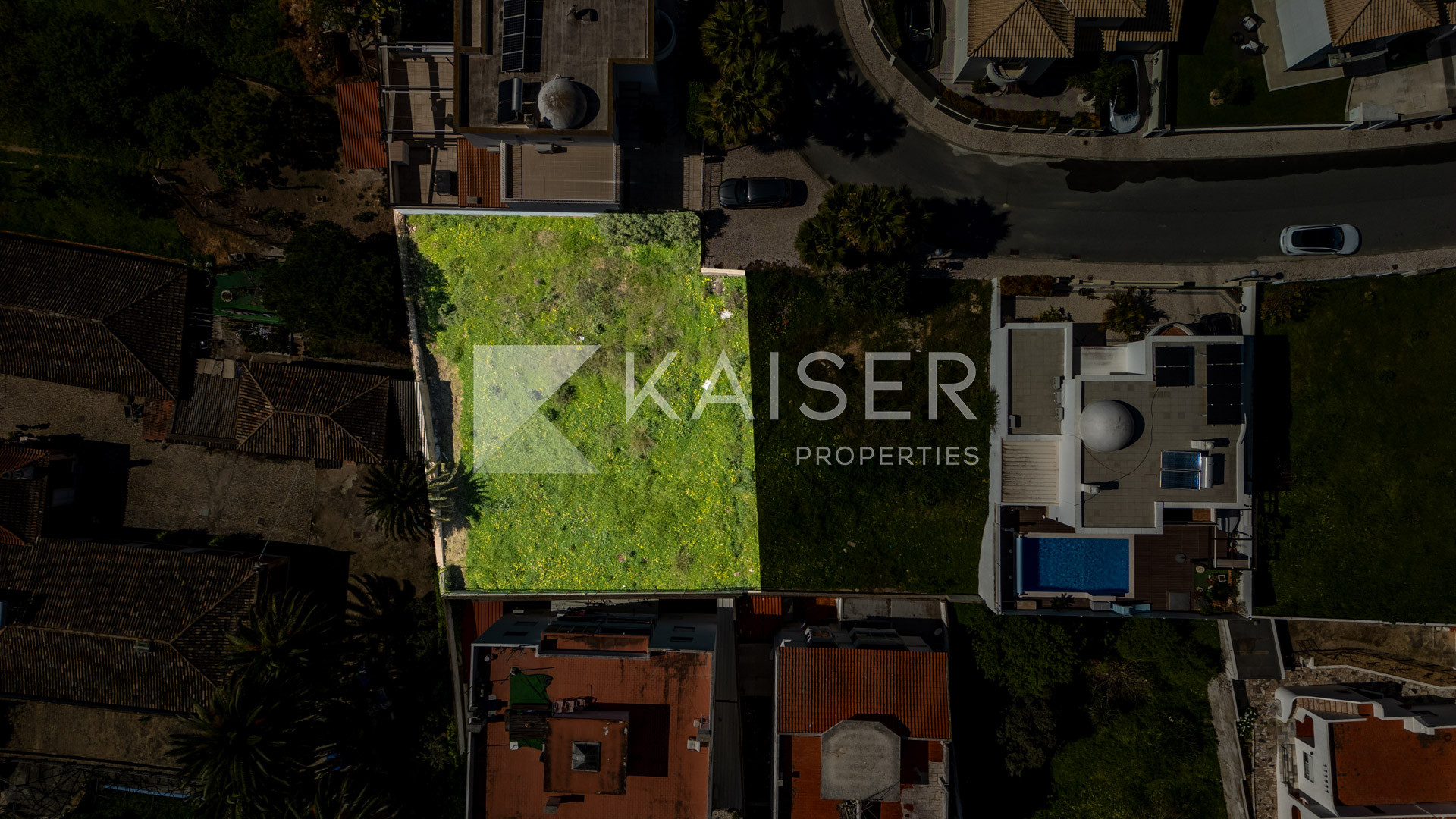 Plot house in Alcantarilha, Portugal – KP1333