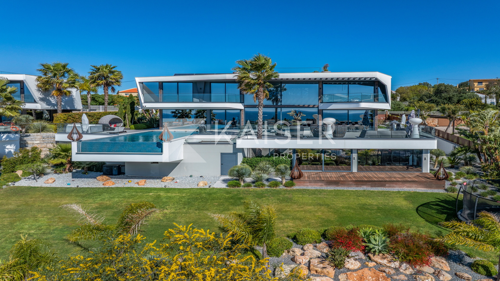 4 bedroom Villa house in Albufeira, Portugal – KP1332