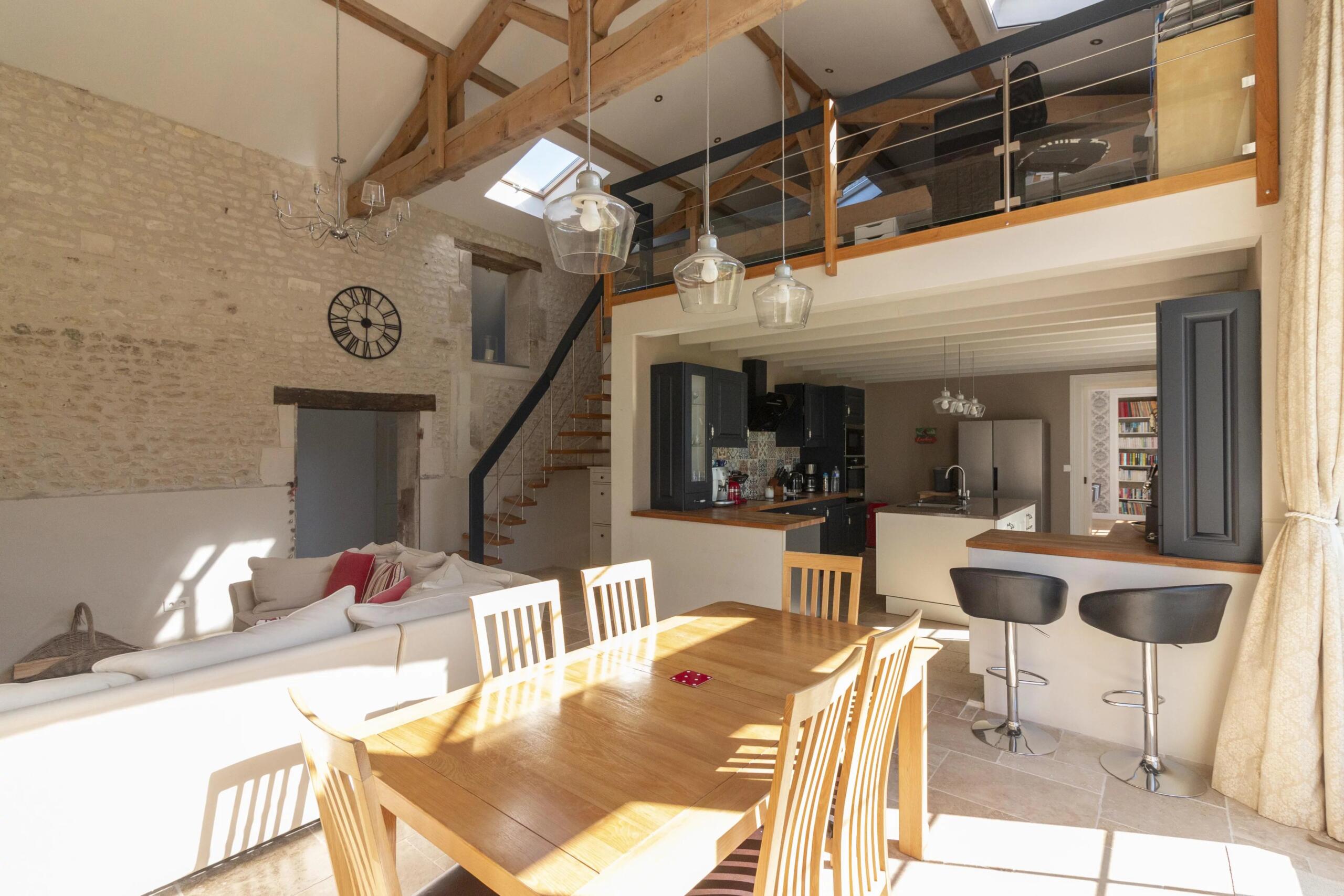 Charming Charente Estate with Pool, Gîtes and Peaceful Gardens, Poitou-Charentes – France – BVI83509