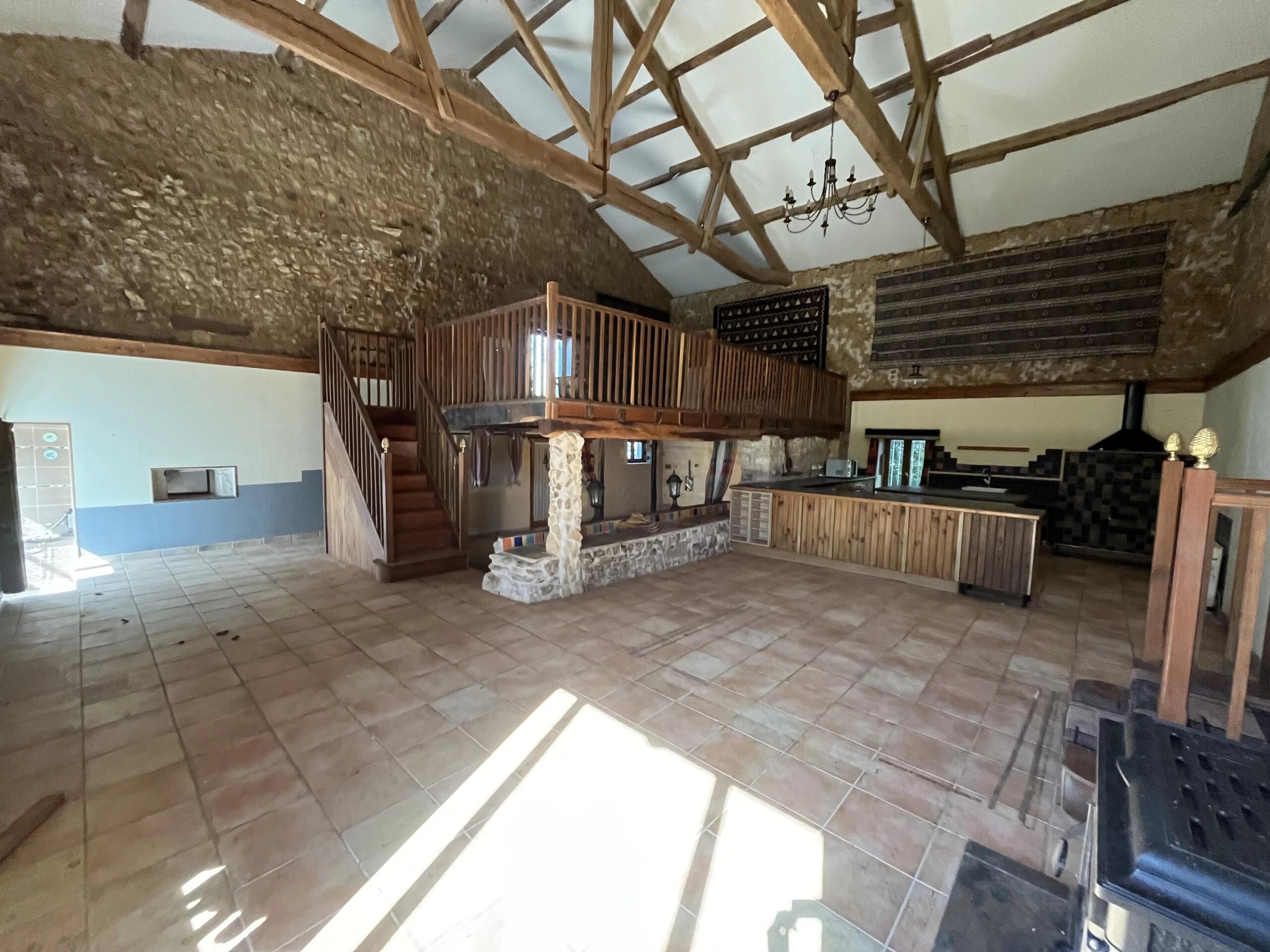 Country Cottage With Wonderfull Views, Poitou-Charentes – France – BVI84698