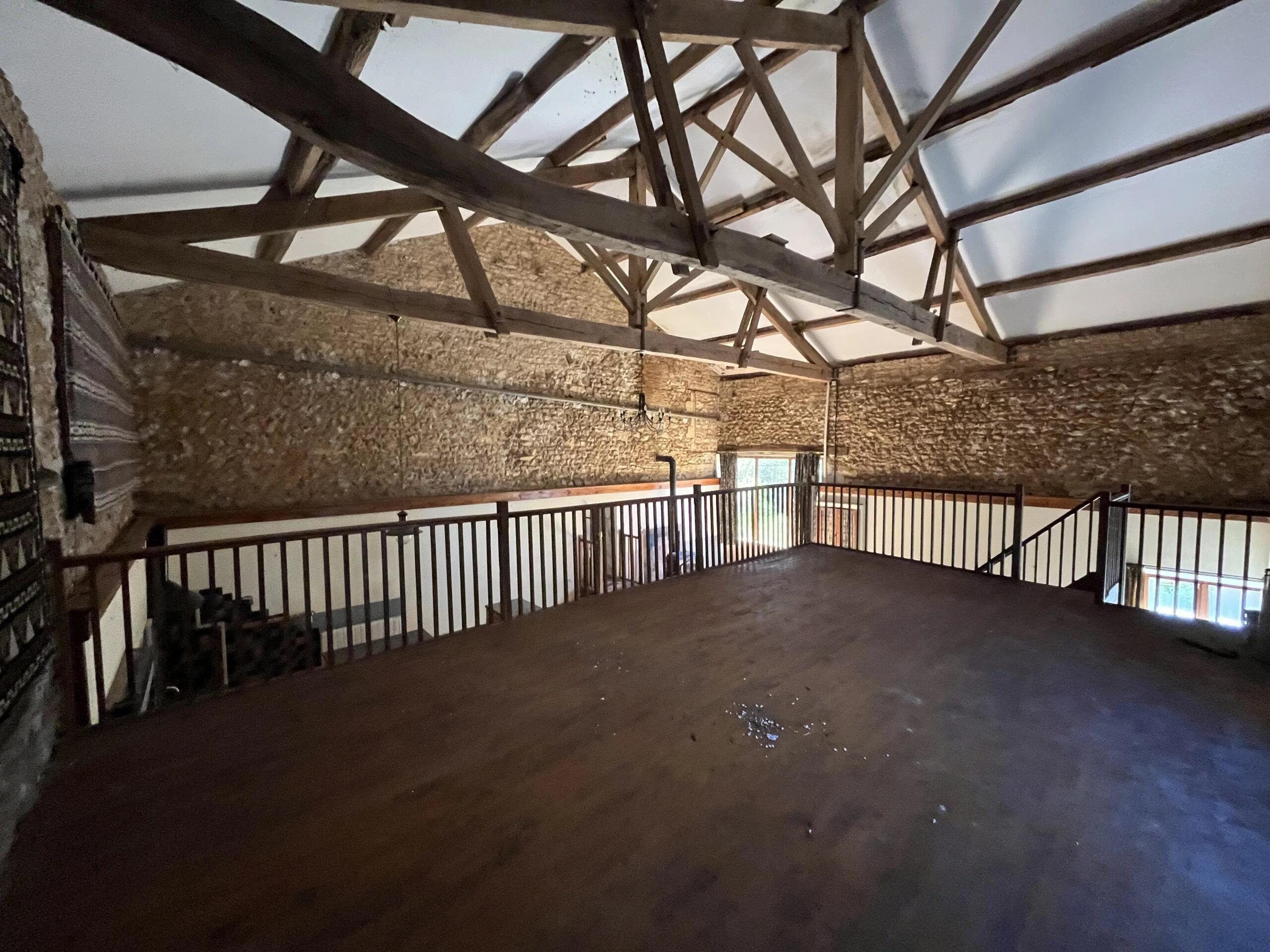 Country Cottage With Wonderfull Views, Poitou-Charentes – France – BVI84698