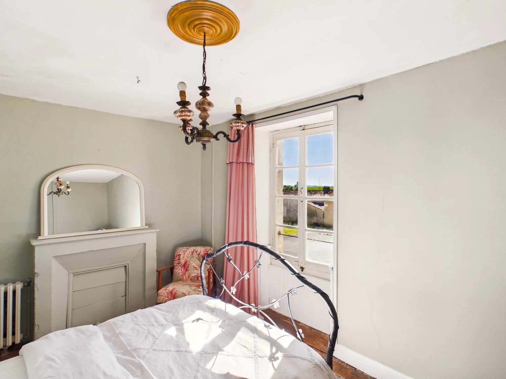 Stylish and spacious prominent village house, Poitou-Charentes – France – BVI84782