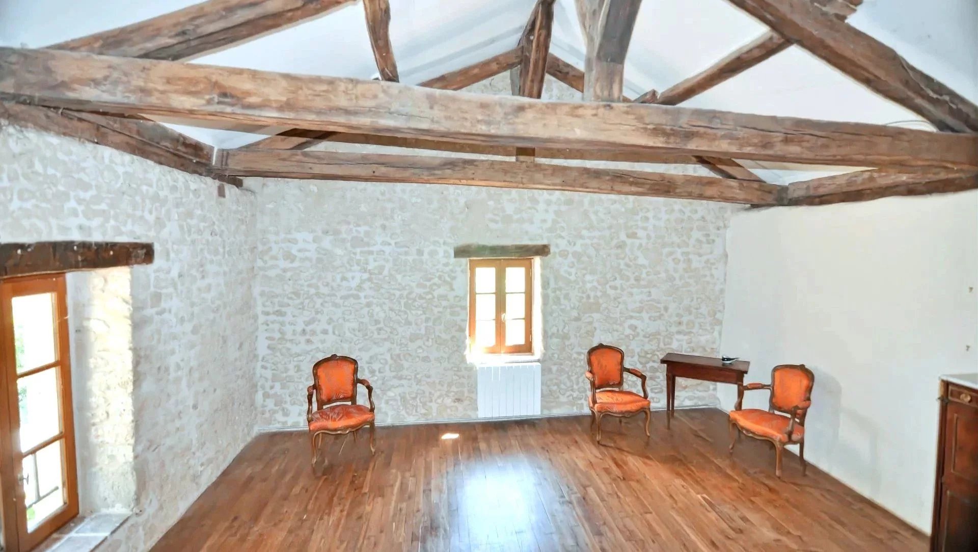 Charming renovated old house – exceptional view, Poitou-Charentes – France – BVI81900