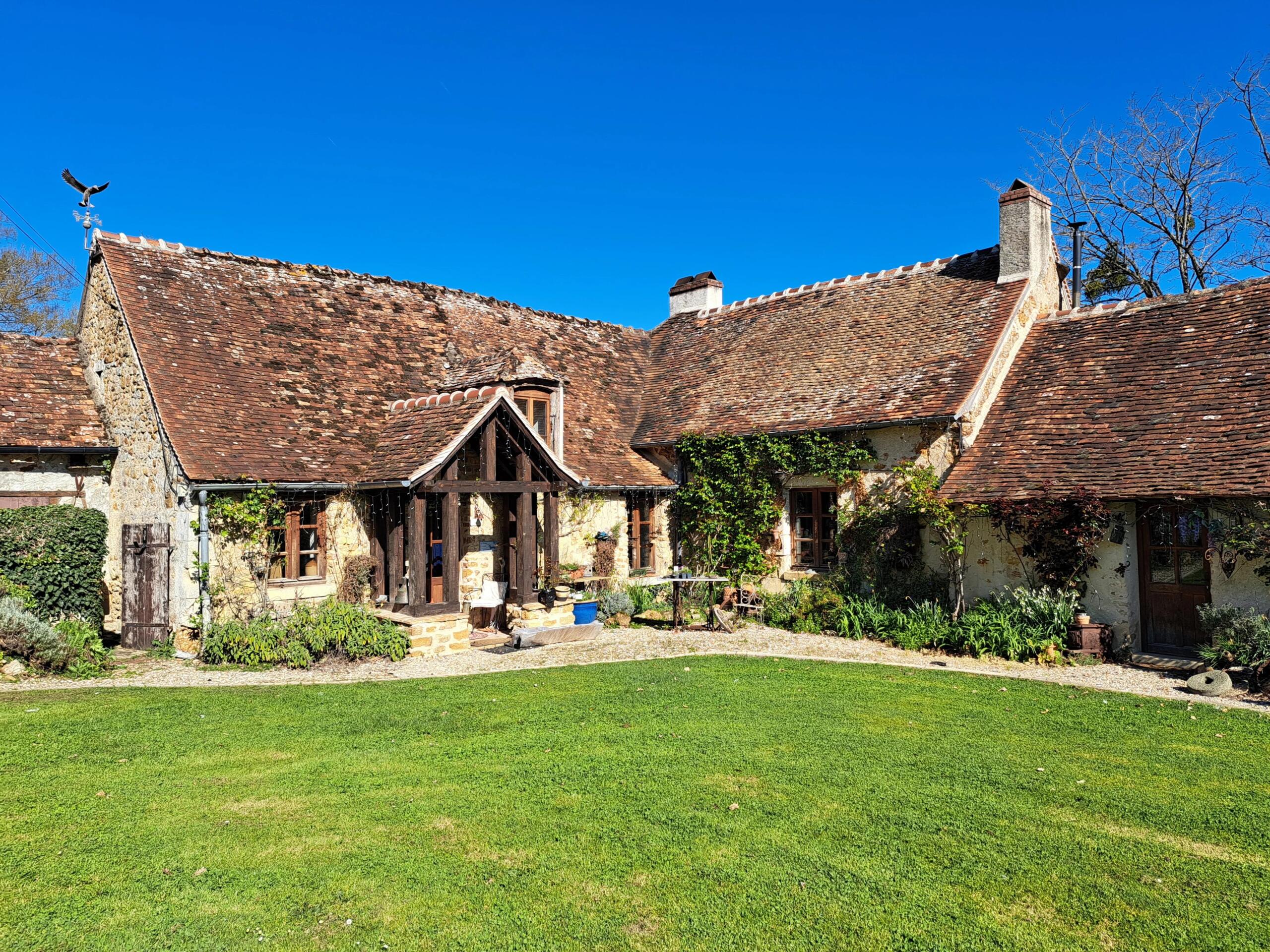 The best of both worlds – and with views, Centre – France – BVI66284