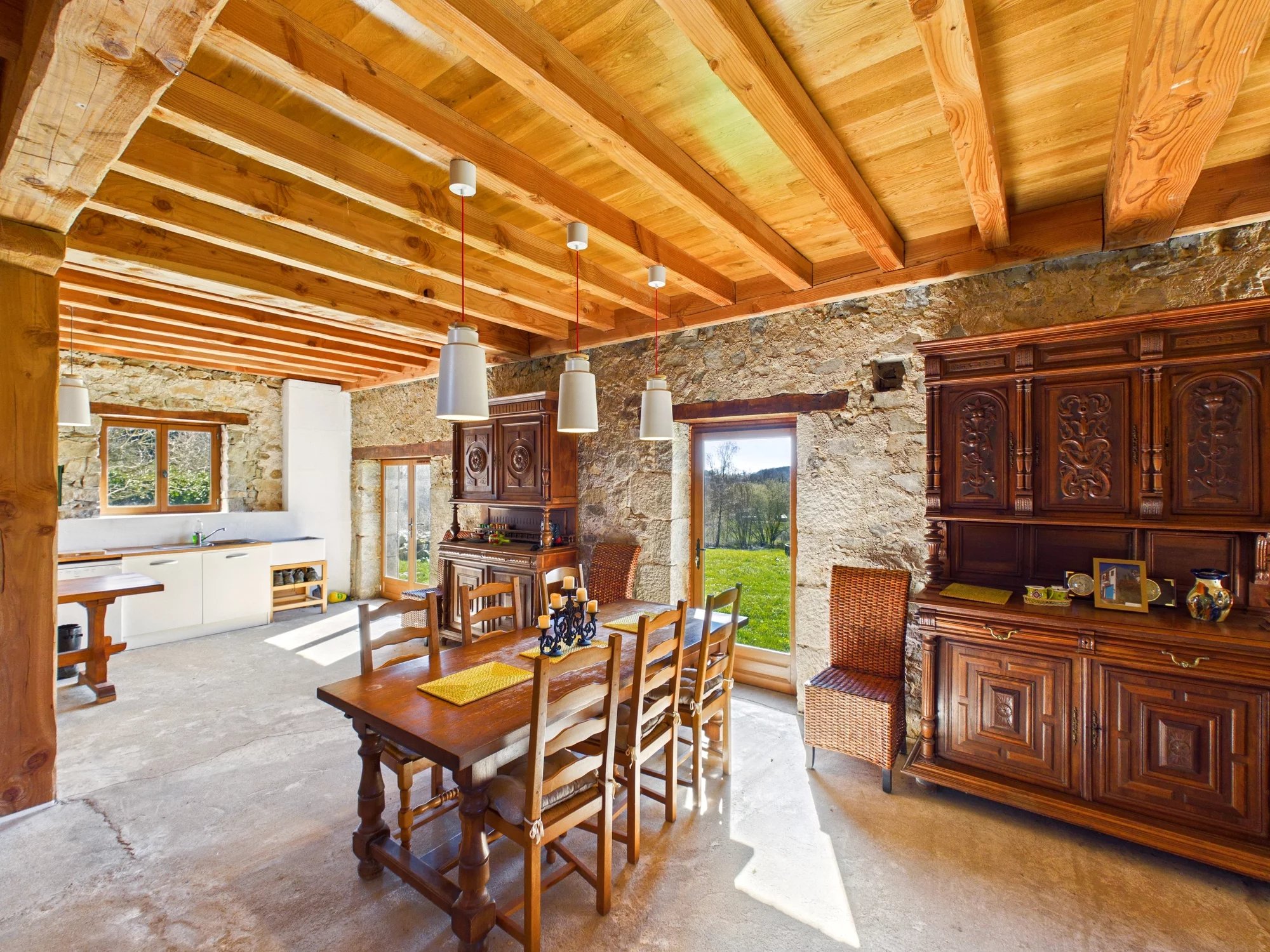 Stylish family house with over 3 hectares of land and 2 lakes, Limousin – France – BVI82952