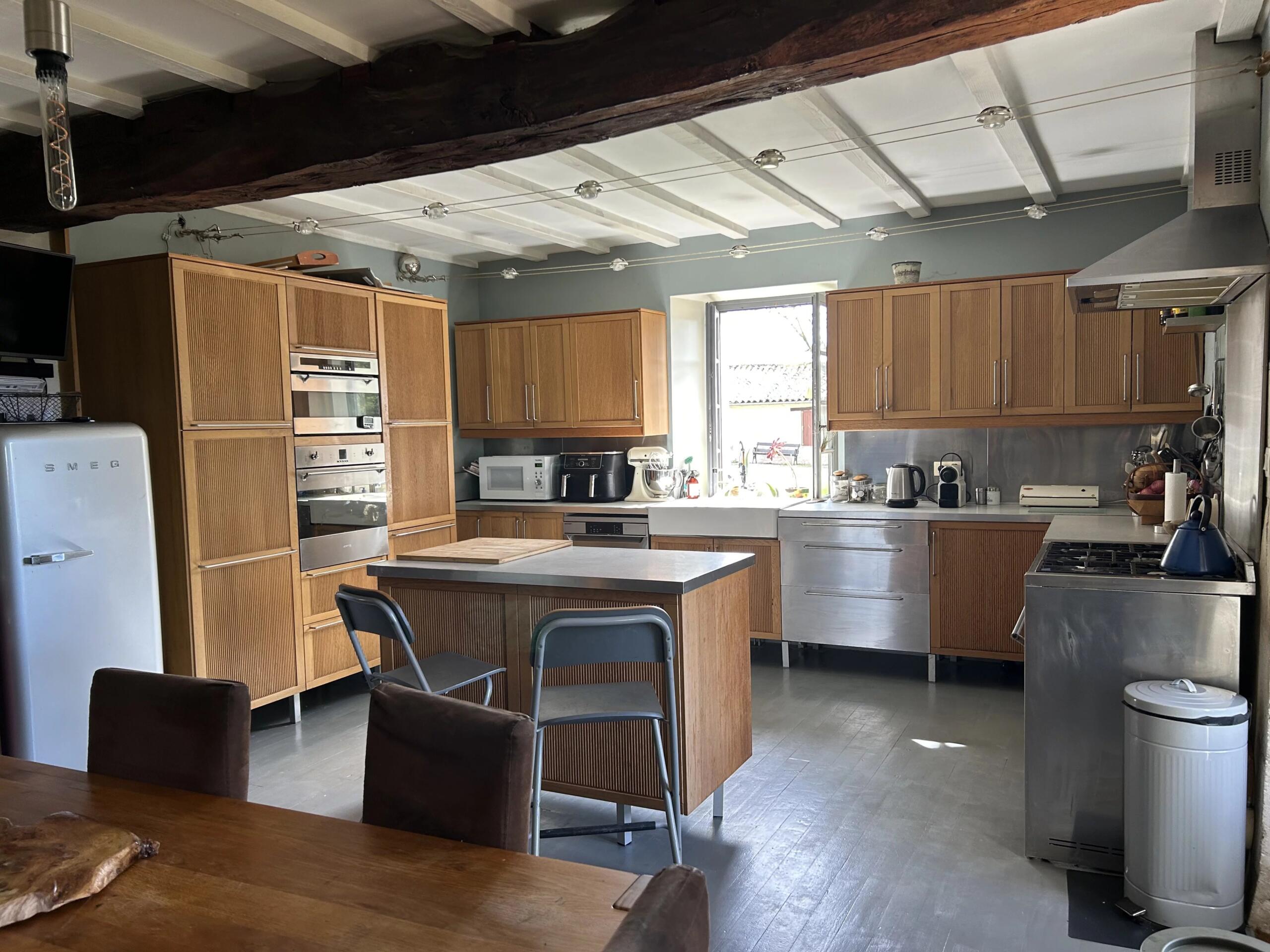 Property Complex with Great Potential, Aquitaine – France – BVI84632