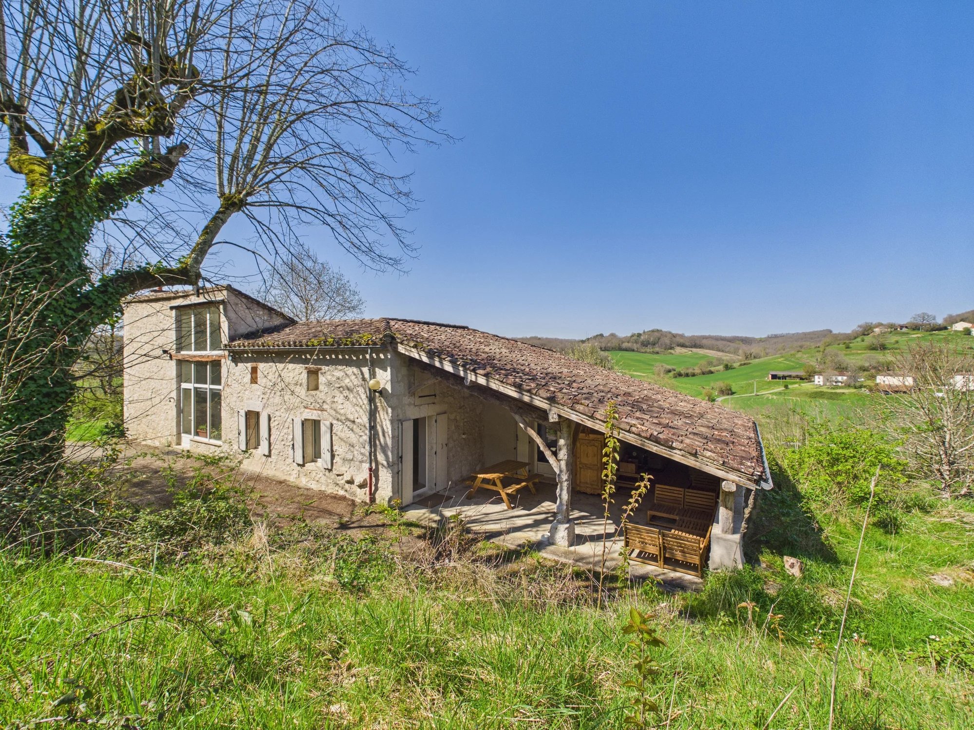Renovated Stone Country House with Panoramic Views – Saint-Maurin, Aquitaine – France – BVI84617
