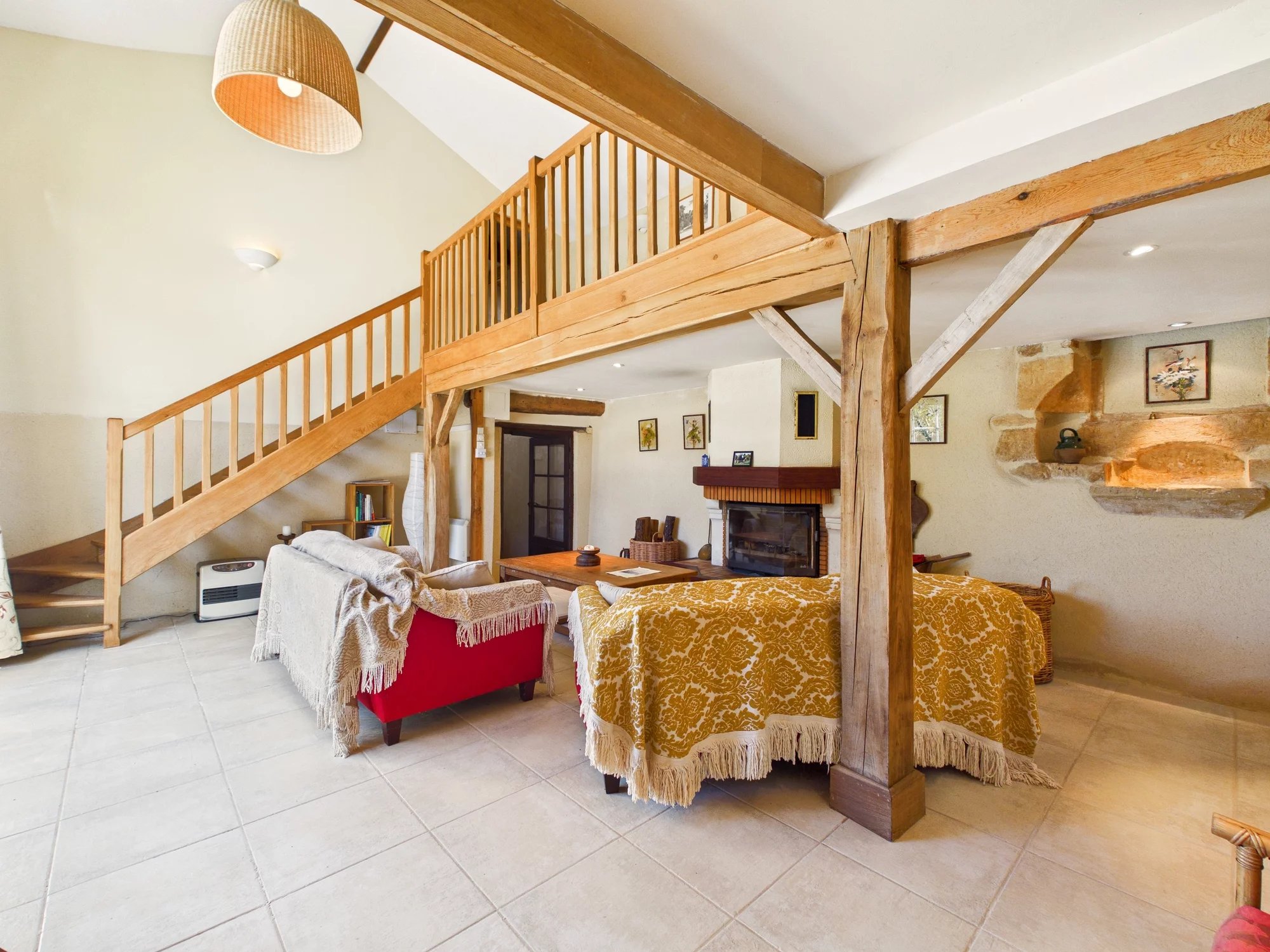 Charming stone property in a countryside location close to amenities, Aquitaine – France – BVI82519