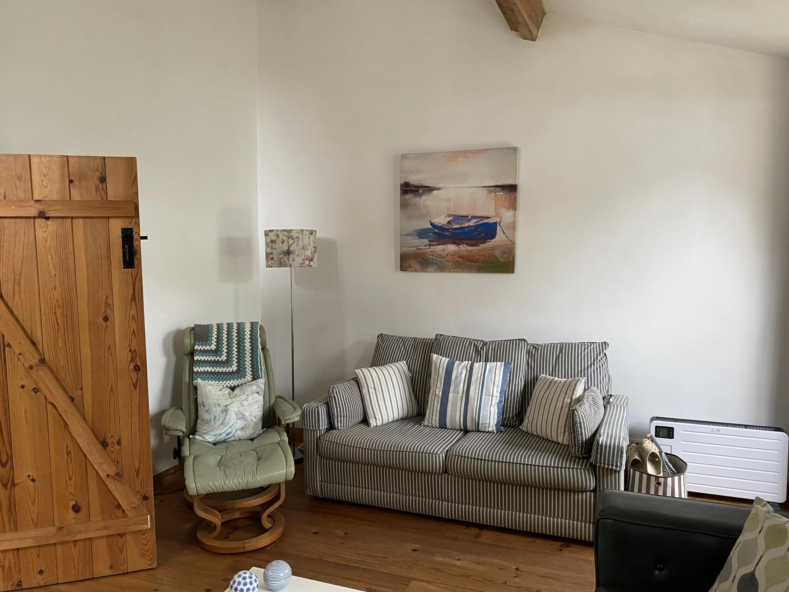 Wonderful Private Retreat, Poitou-Charentes – France – BVI80901