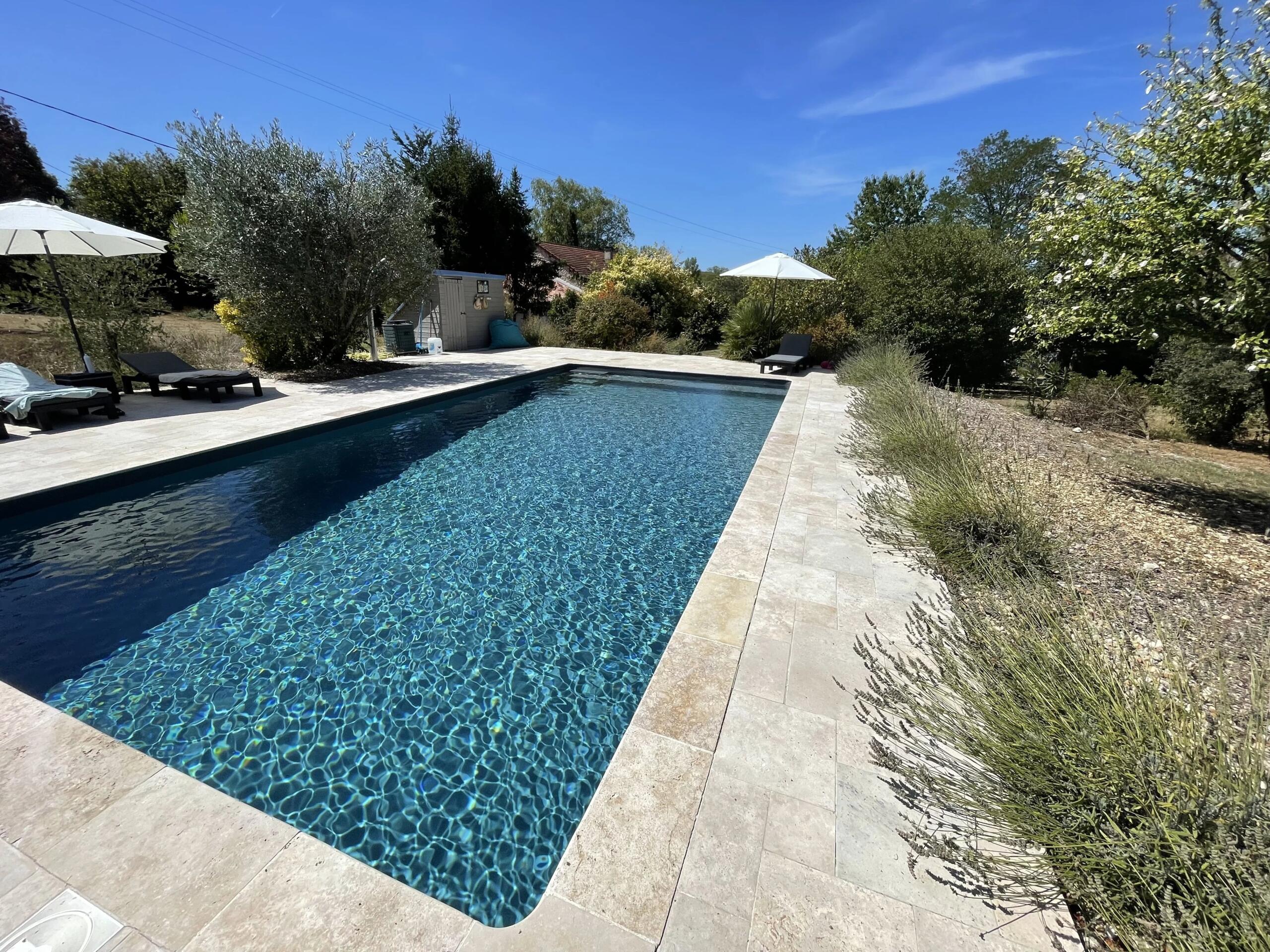 4 bedroom house with pool and lush gardens, Aquitaine – France – BVI84887