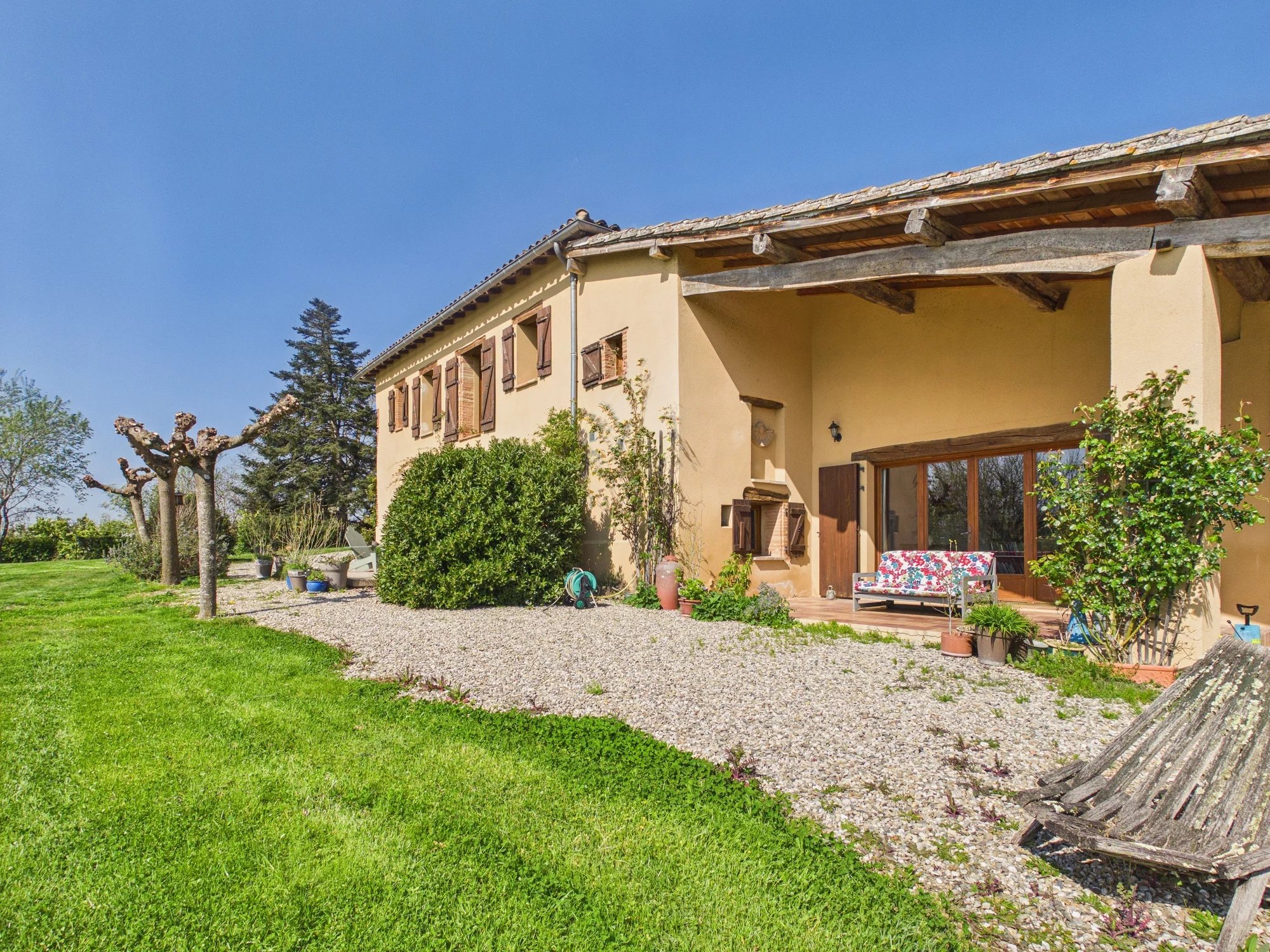 Charming Farmhouse for Sale near Salvagnac with Garden, Terrace and Countryside Views, Midi-Pyrénées – France – BVI84815