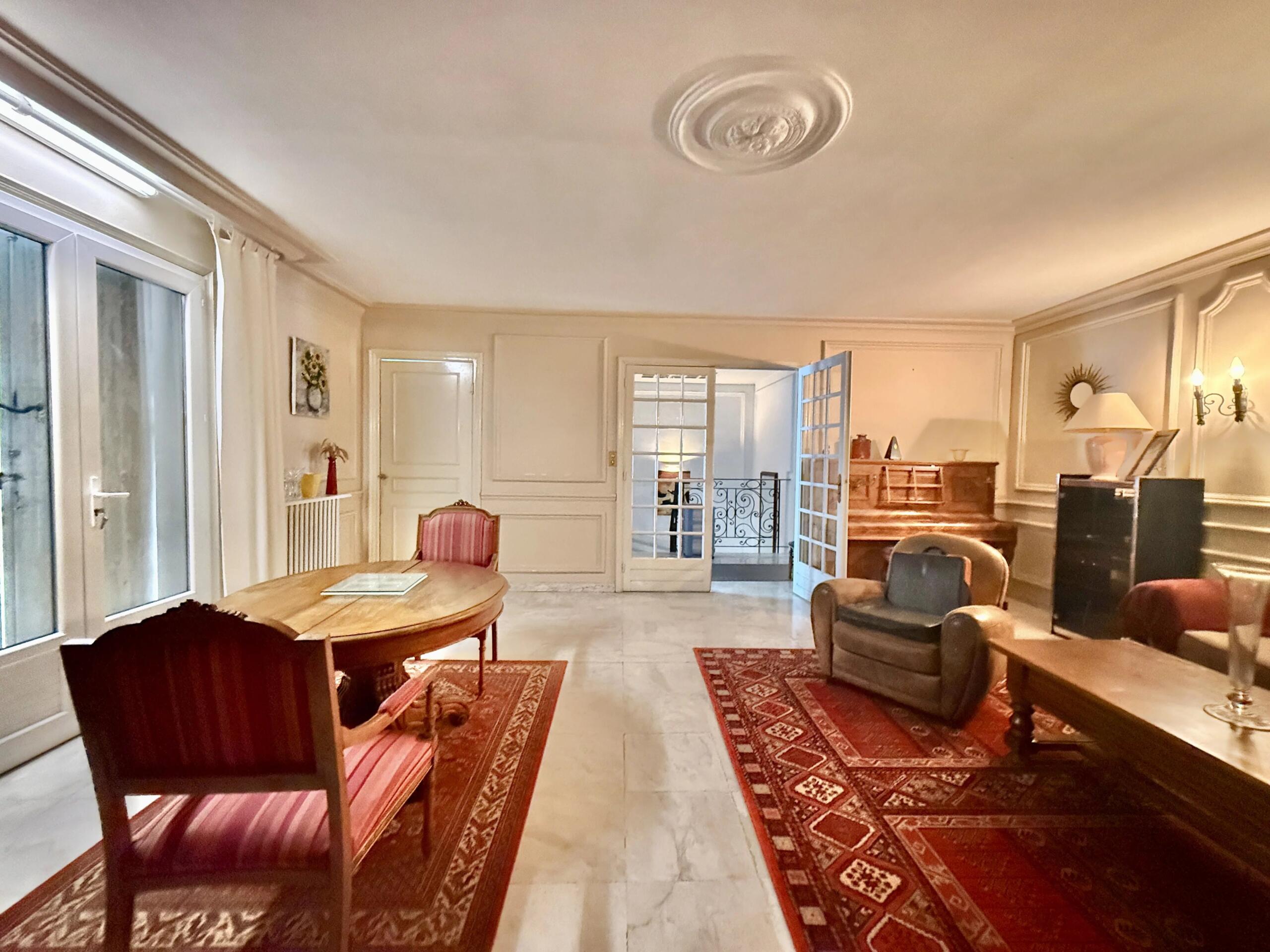 Mediterranean House in Carcassonne, Ideal for Families with Pool and Garden, Languedoc-Roussillon – France – BVI84397