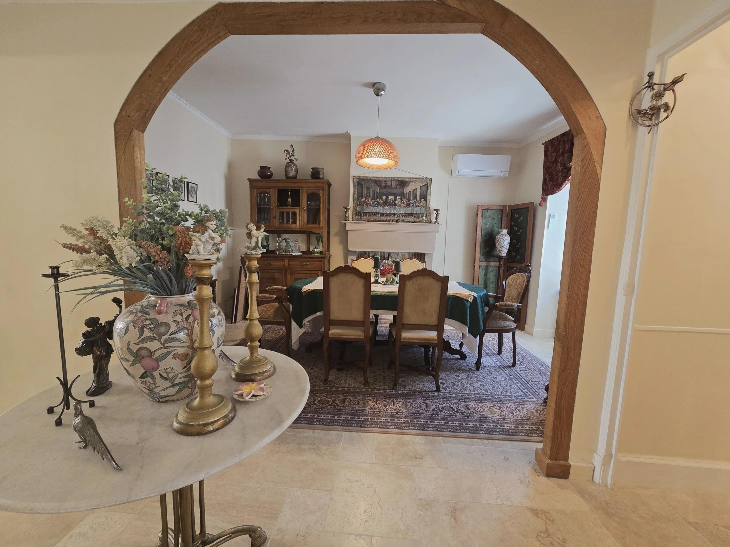 Spacious village house with outdoor space, Aquitaine – France – BVI81953