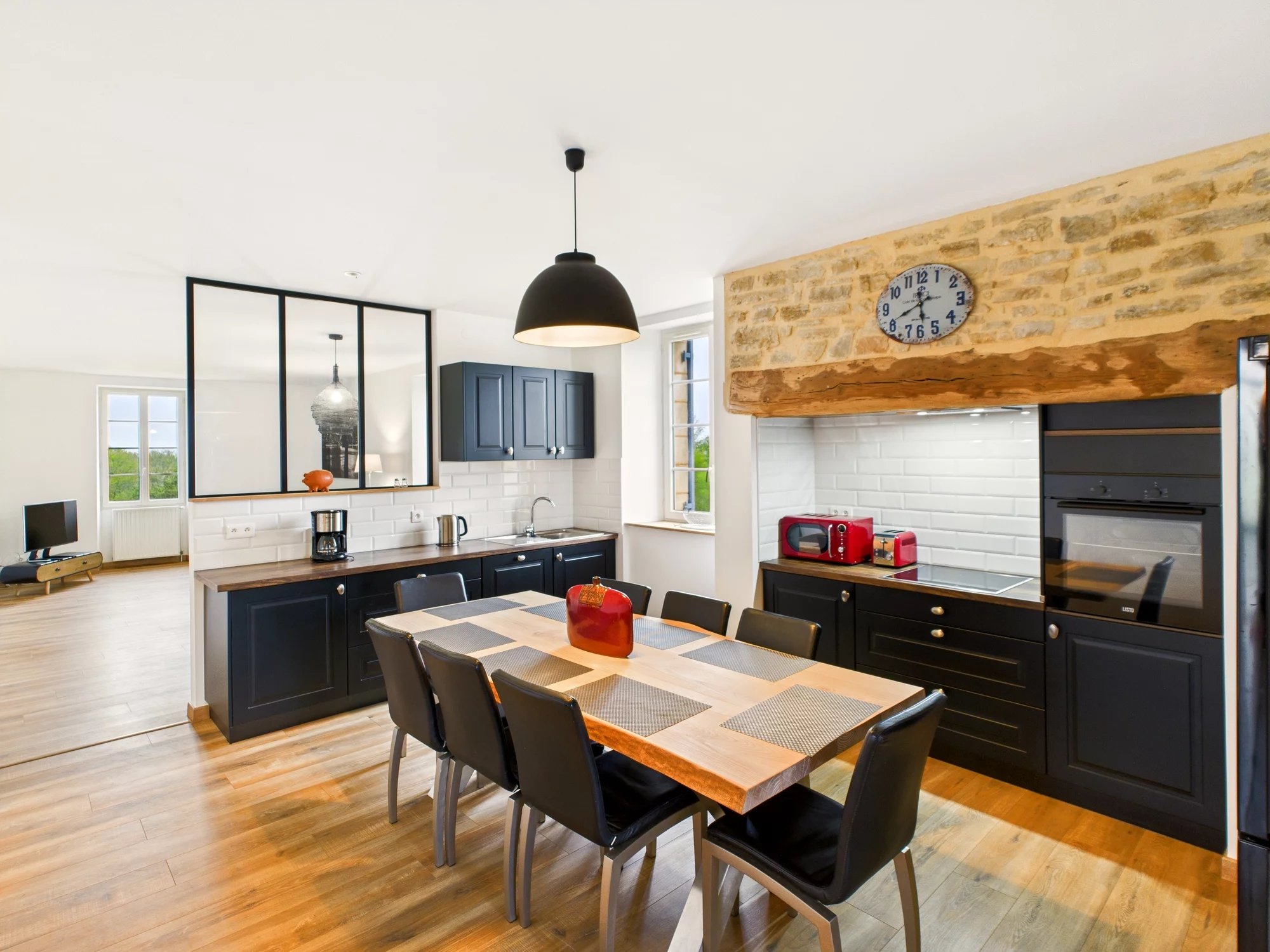 Spacious Dordogne Stone Property with Land, Pool and Huge Barn, Aquitaine – France – BVI79263