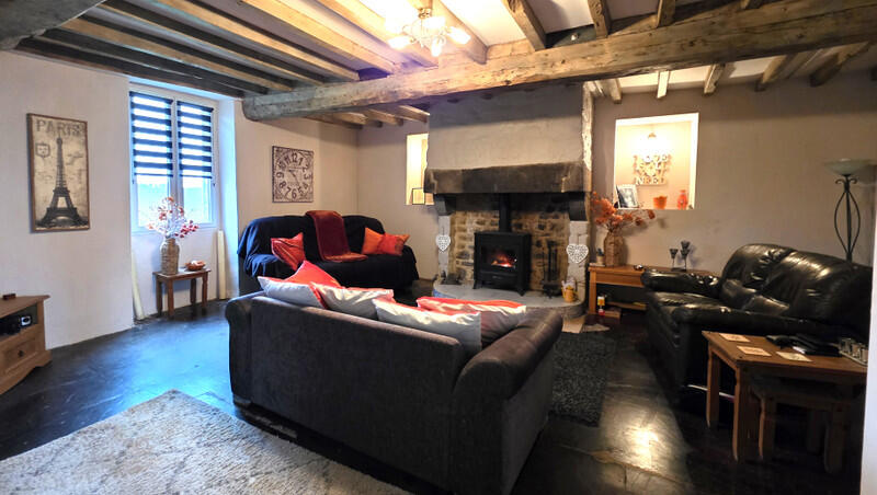 Renovated Charming Property for Sale close to vibrant town – Flers, Orne, France