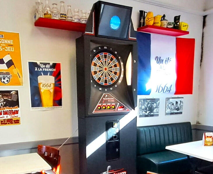 A vibrant café-bar ideally located in the heart of a bustling city in Normandy – France