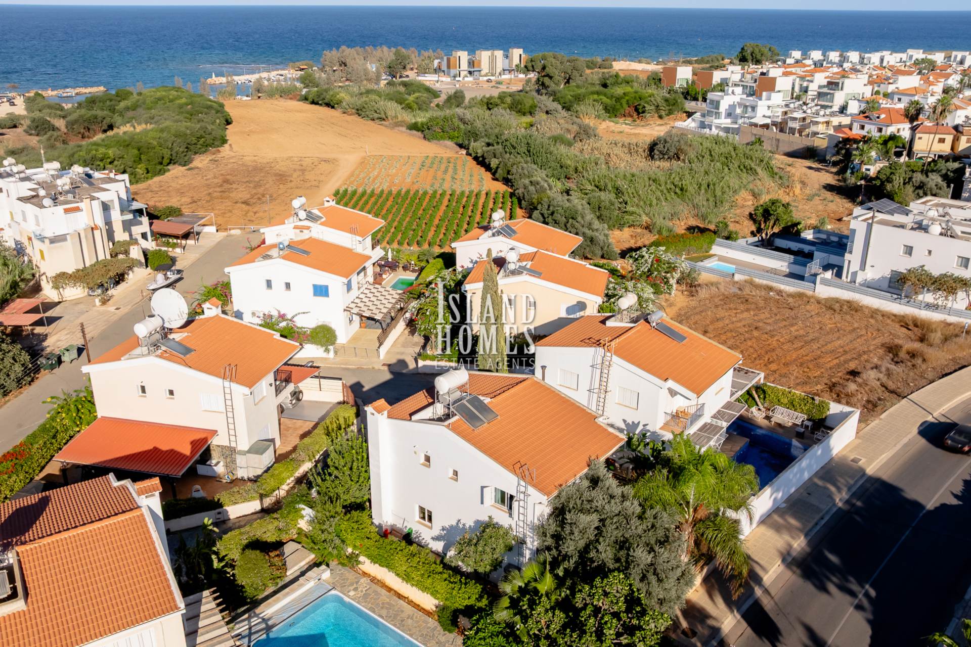 3 bedroom Detached in Ayia Triada, Famagusta, Cyprus – AtG101