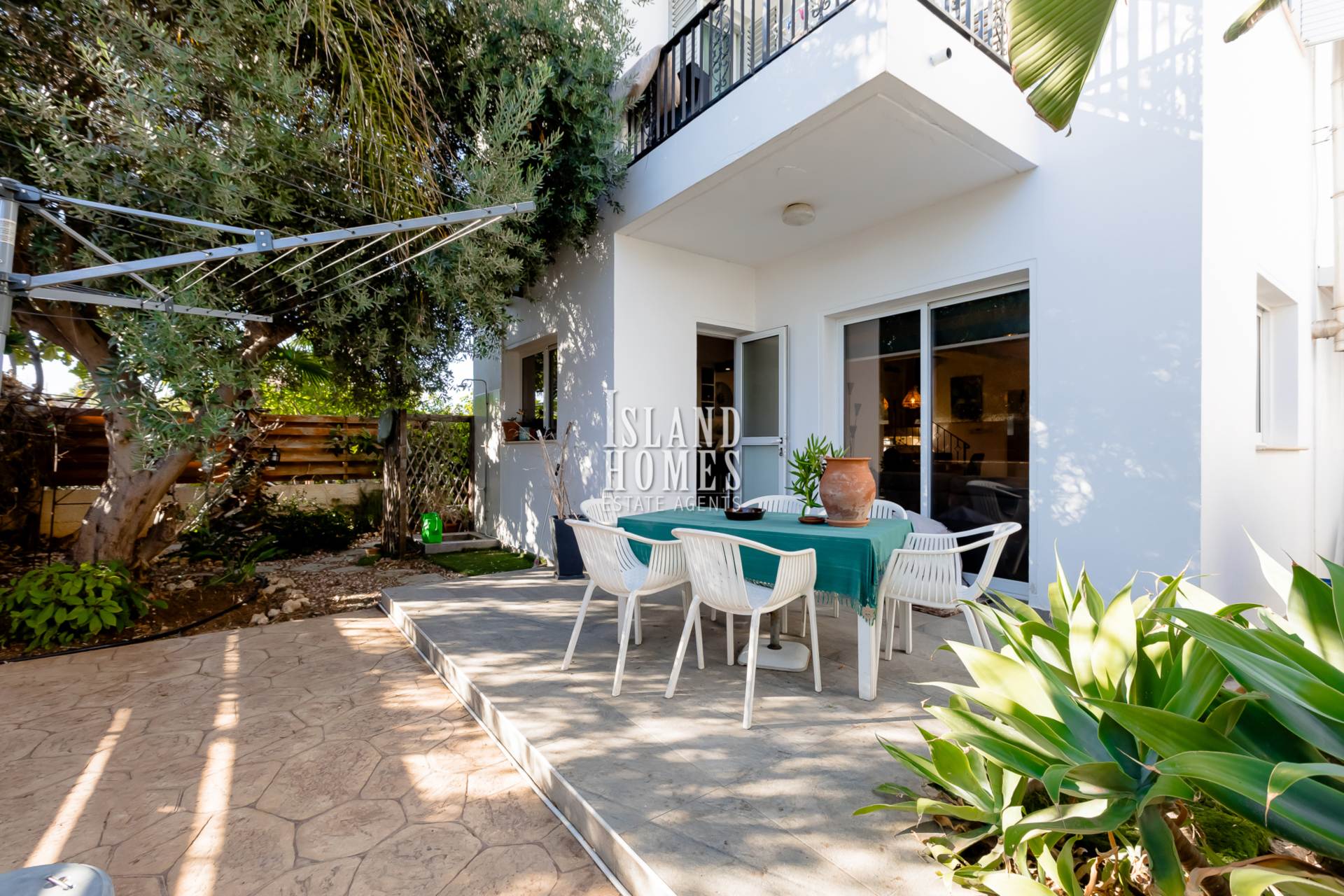 3 bedroom Detached in Ayia Triada, Famagusta, Cyprus – AtG101