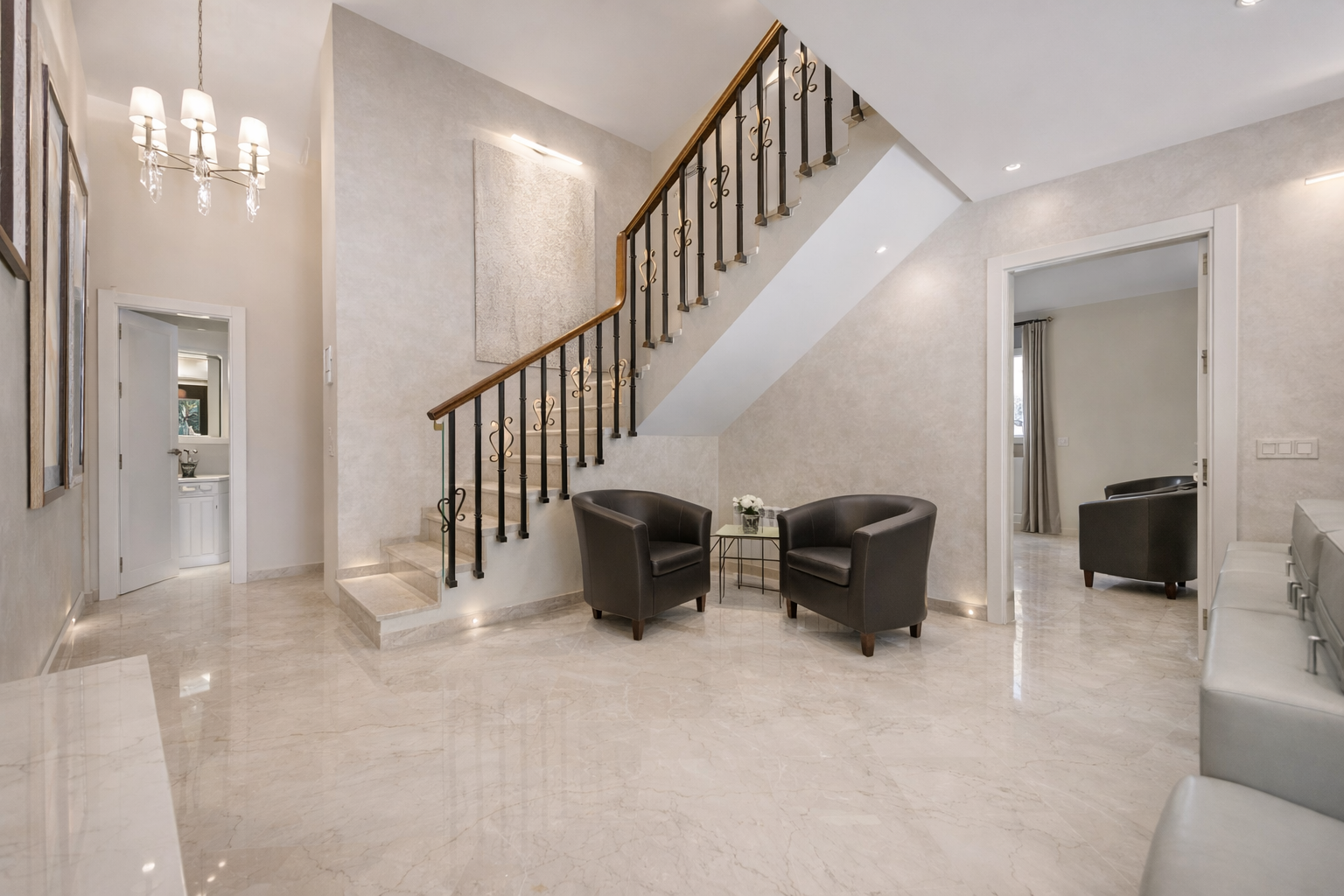 6 bedroom Villa in Estepona, Malaga, Spain – 428-05362P-DUP