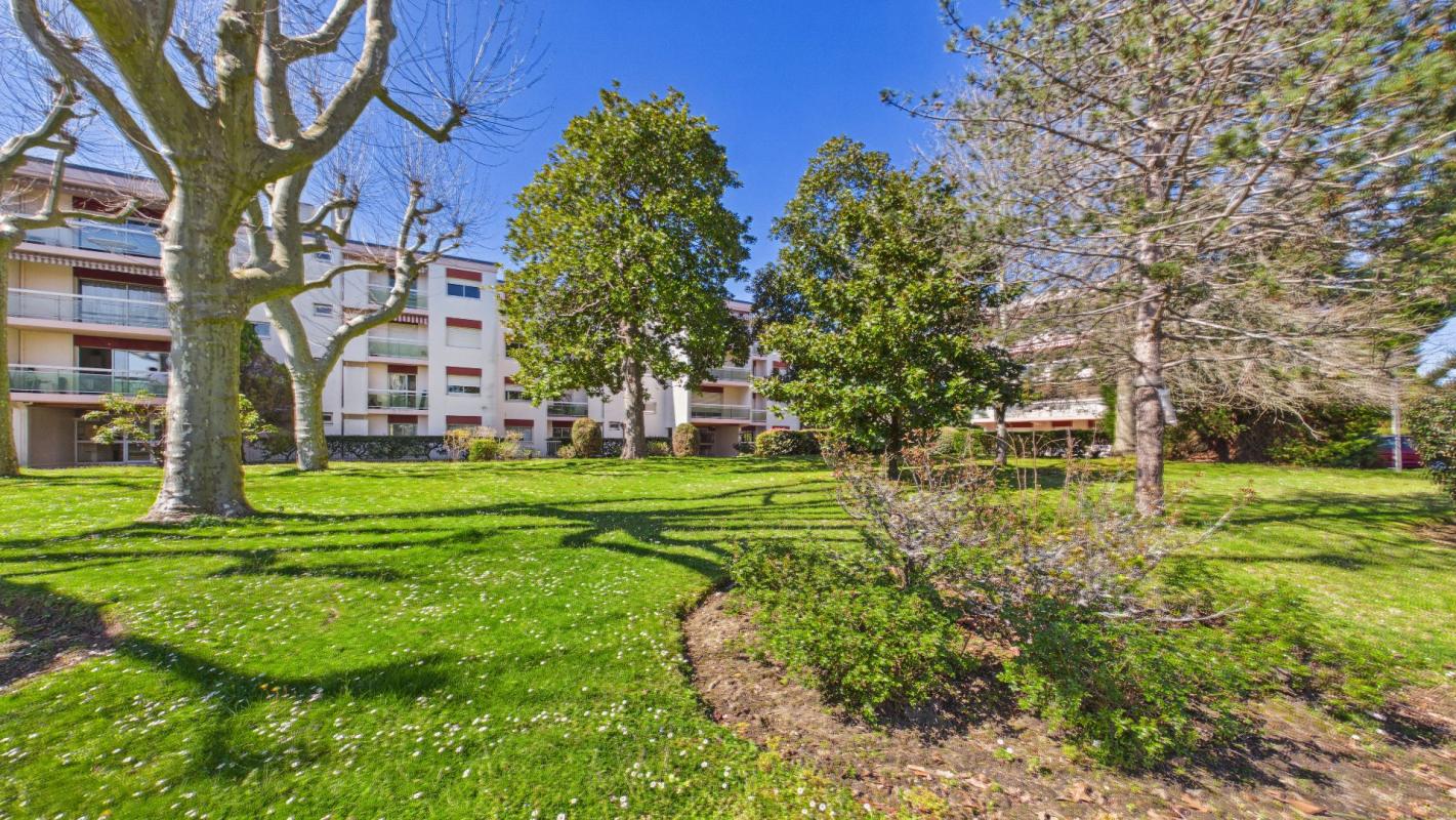 t1 in Biarritz, Pyrénées-Atlantiques, France