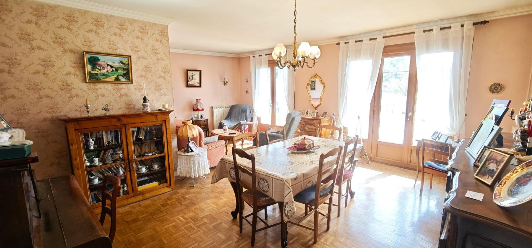 3 bedroom t4 in Decazeville, Aveyron, France