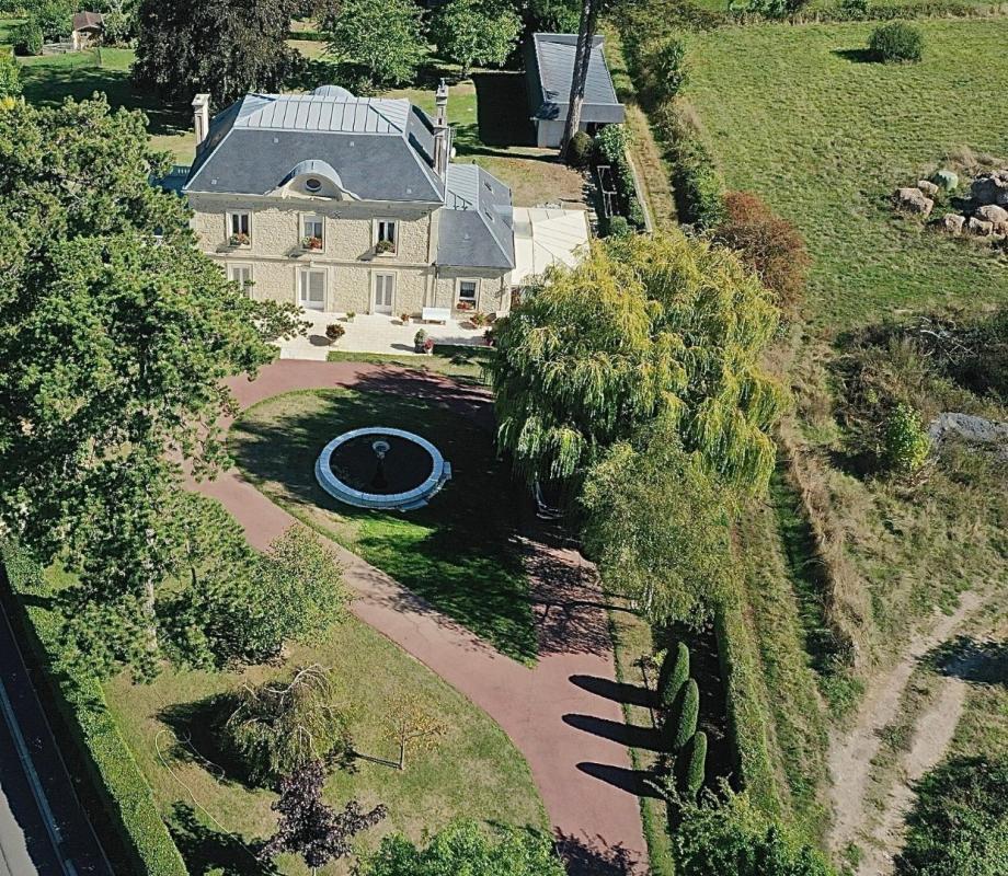 6 bedroom maison de maitre in Sallenelles, Calvados, France