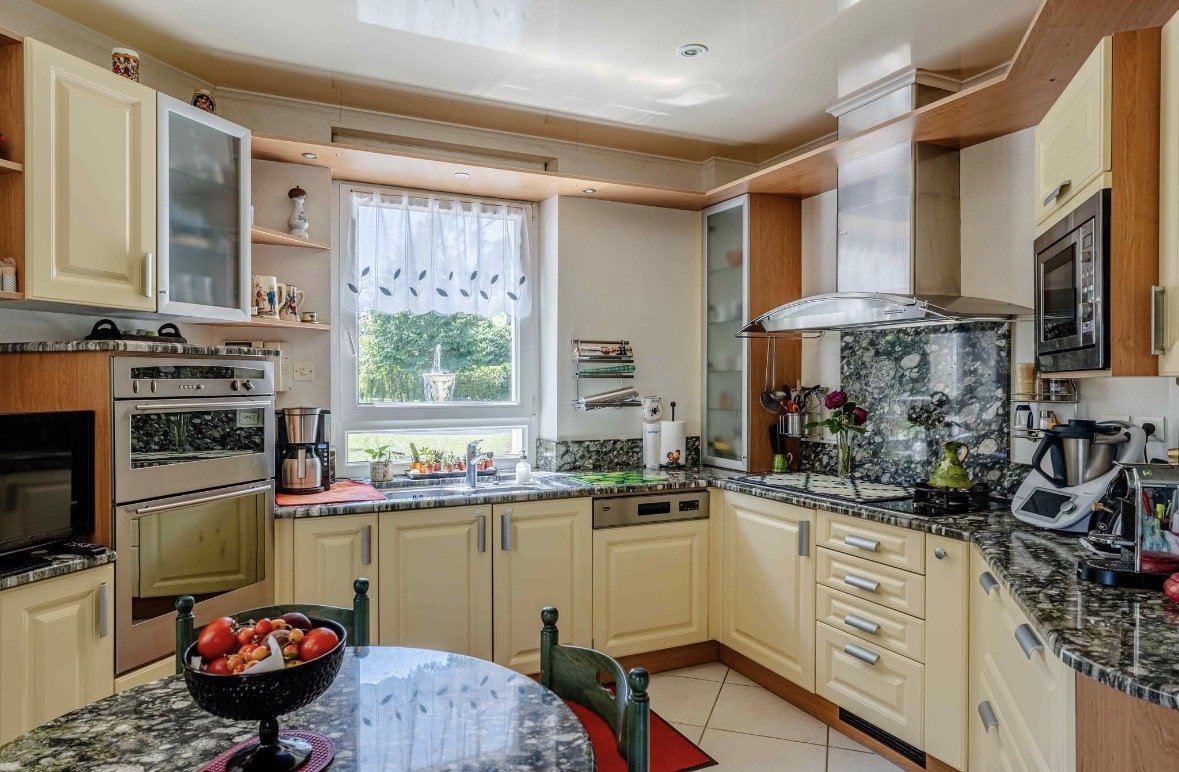 6 bedroom maison de maitre in Sallenelles, Calvados, France