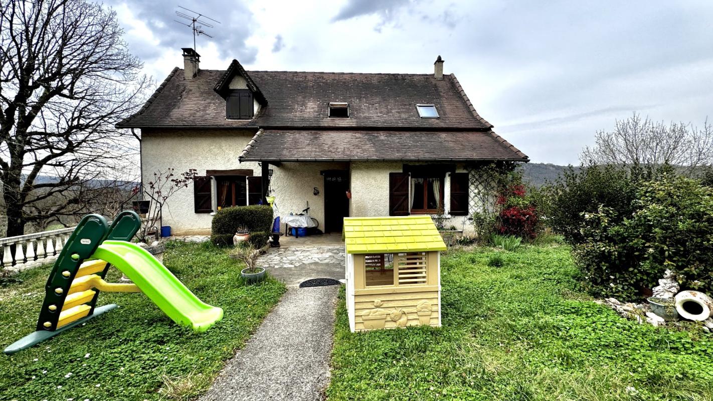 6 bedroom maison in Salvagnac Cajarc, Aveyron, France