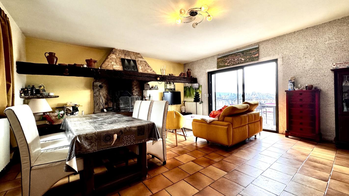 6 bedroom maison in Salvagnac Cajarc, Aveyron, France