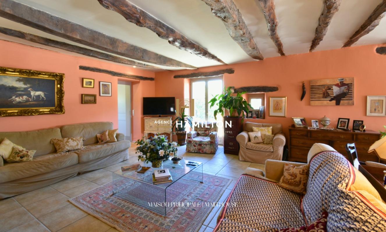 6 bedroom maison de campagne in Virac, Tarn, France