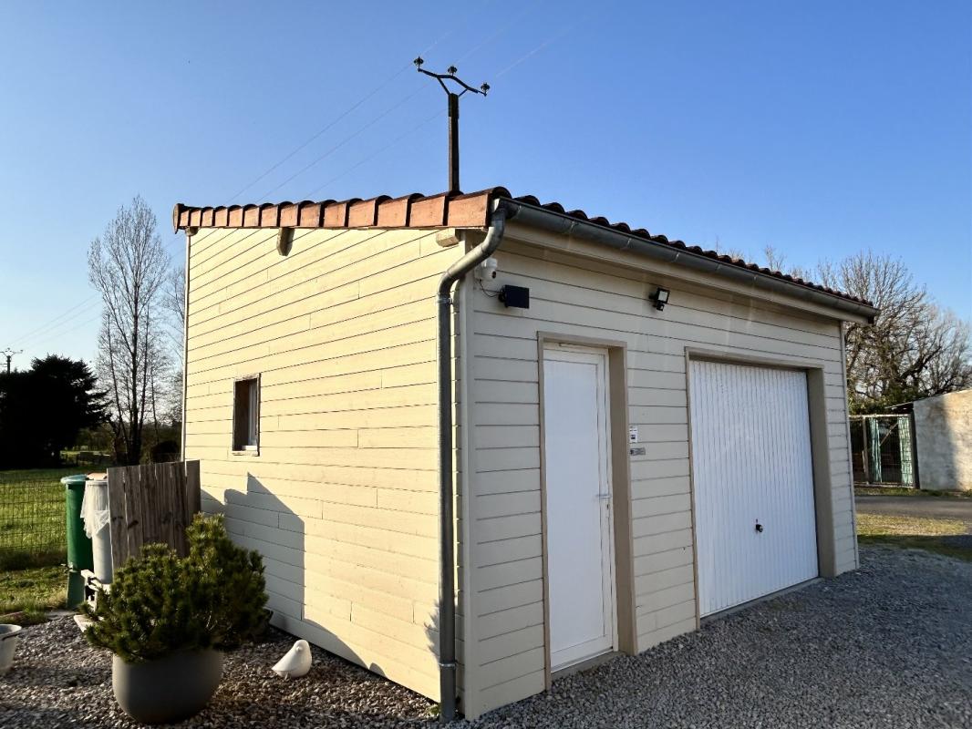 2 bedroom maison recente in Prudhomat, Lot, France