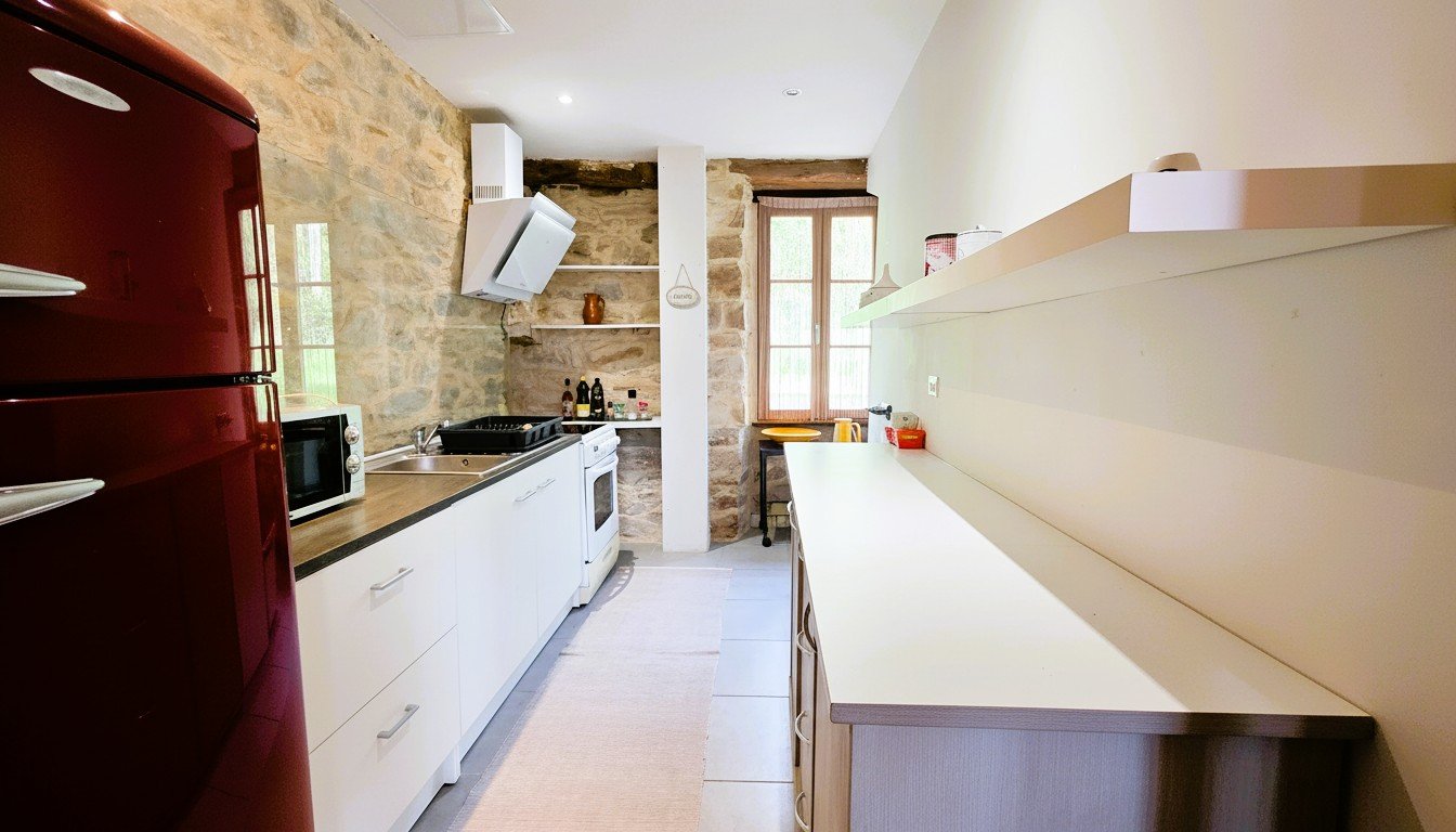 3 bedroom maison en pierres in Larroque, Tarn, France