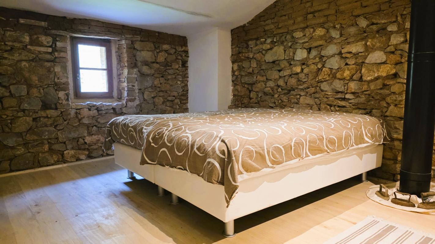 3 bedroom maison en pierres in Larroque, Tarn, France