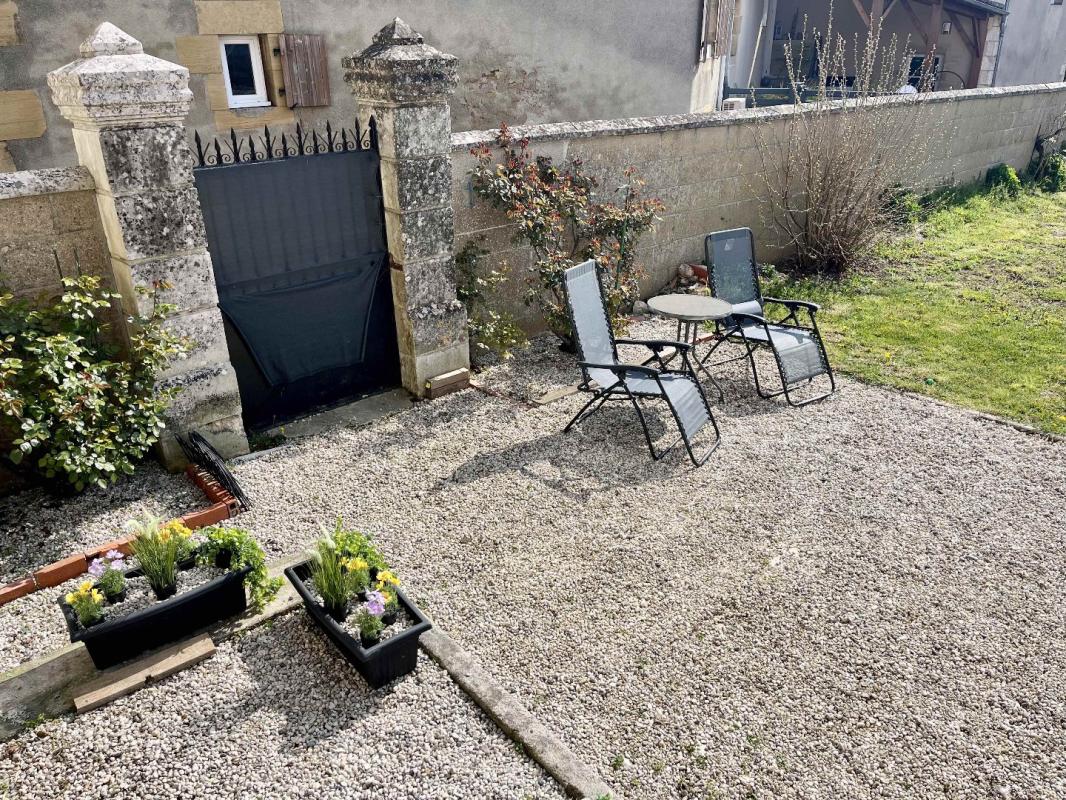 4 bedroom maison in Pressac, Vienne, France