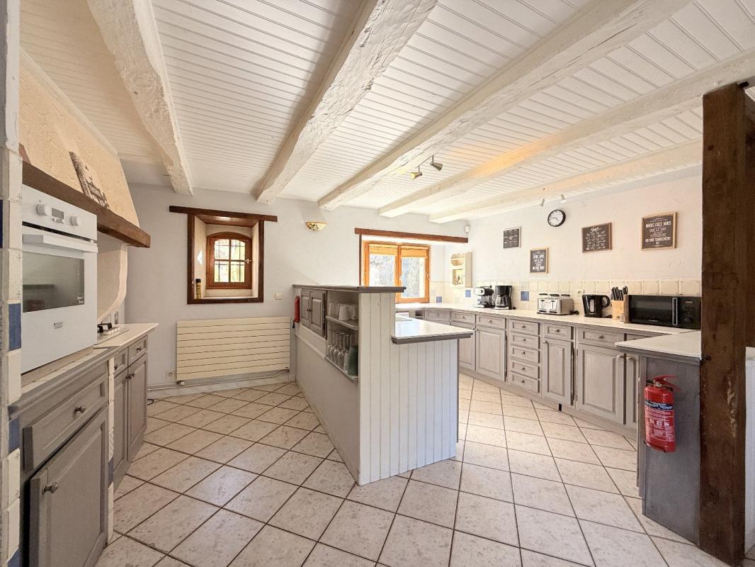 5 bedroom maison in Aubeterre Sur Dronne, Charente, France