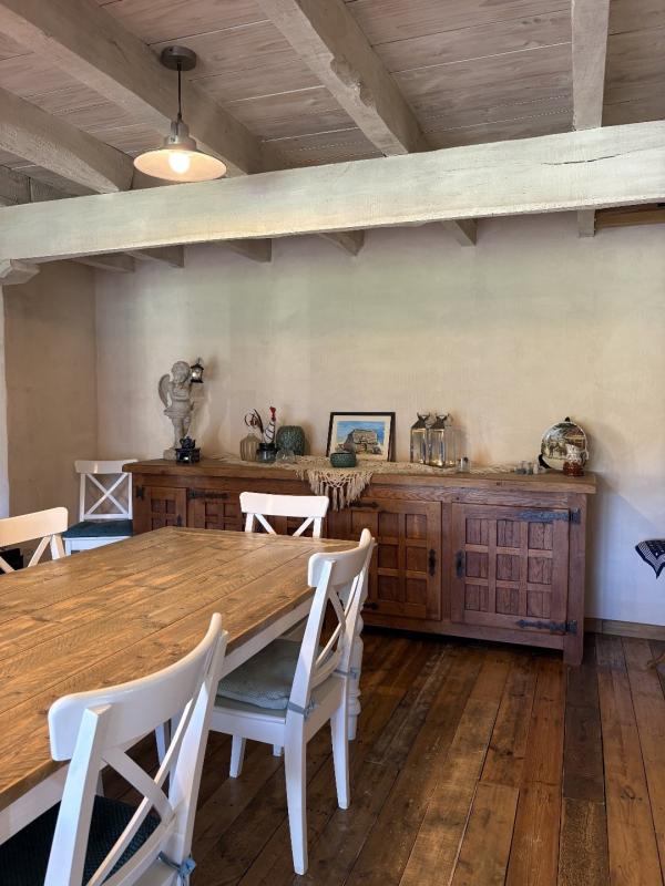 7 bedroom maison in Bar, Corrèze, France