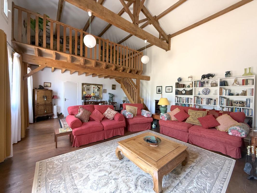5 bedroom maison in Saint Romain, Charente, France