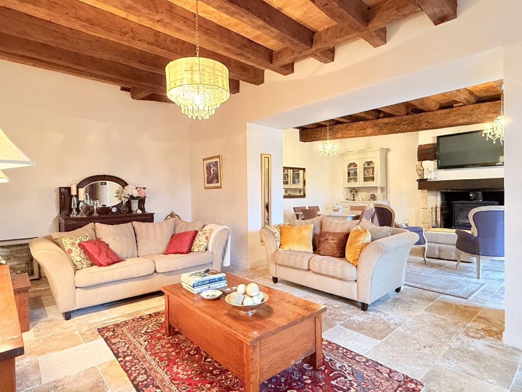 3 bedroom maison in Aubeterre Sur Dronne, Charente, France